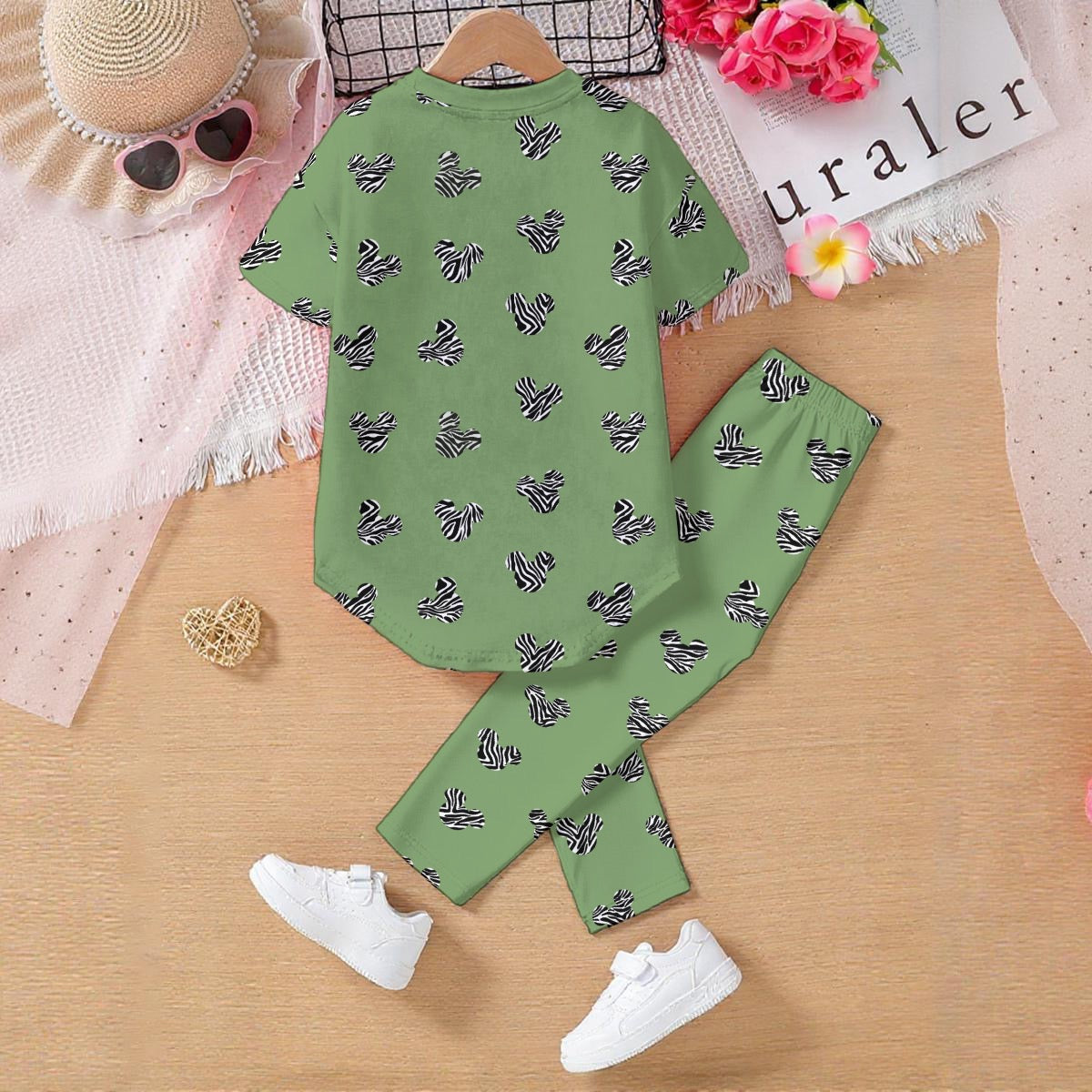 Green Zebra MM Kids' Casual Top and Pants Set