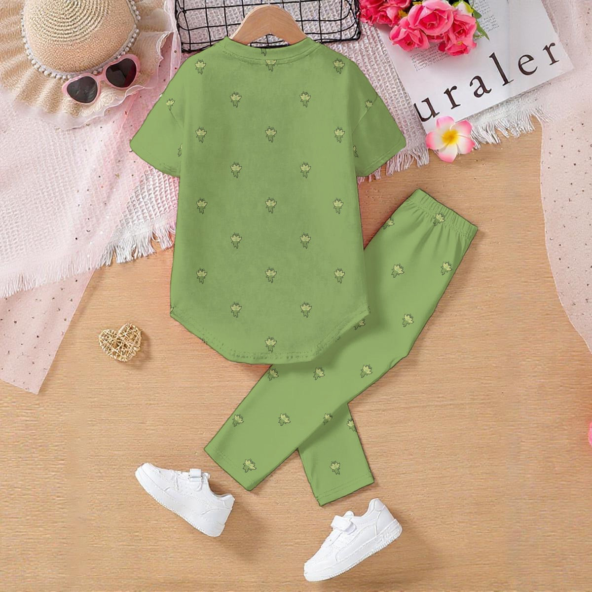 Green Lotus Flower Kids' Casual Top and Pants Set