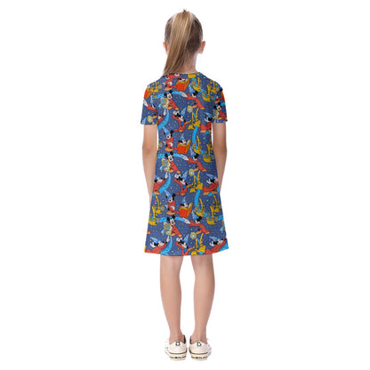 Sorcerer in Action Kid's Short Sleeve Dress
