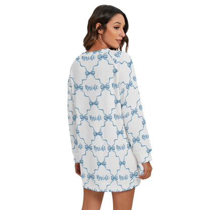 Bow Trellis Bride [white] Women's Round Neck Raglan Sleeve Sweater