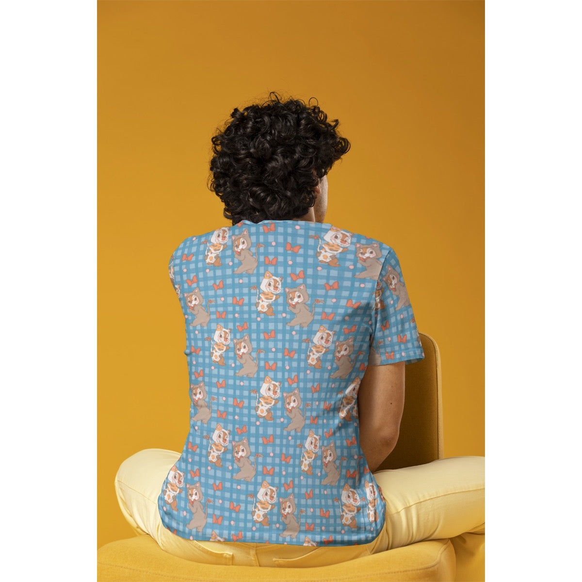 Chipmunks Dressed as Kitties Men's O-Neck T-Shirt
