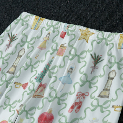 Green Bow Trellis Nutcracker Women's Raglan Sleeve Pajamas