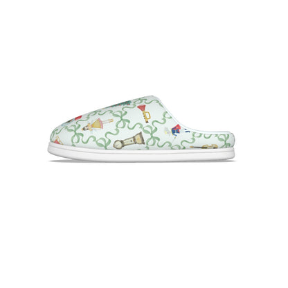Green Bow Trellis Nutcracker Women's Plush Slippers