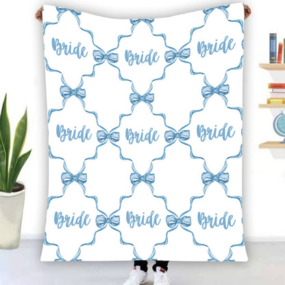 Single-Side Bow Trellis Bride Flannel Blanket