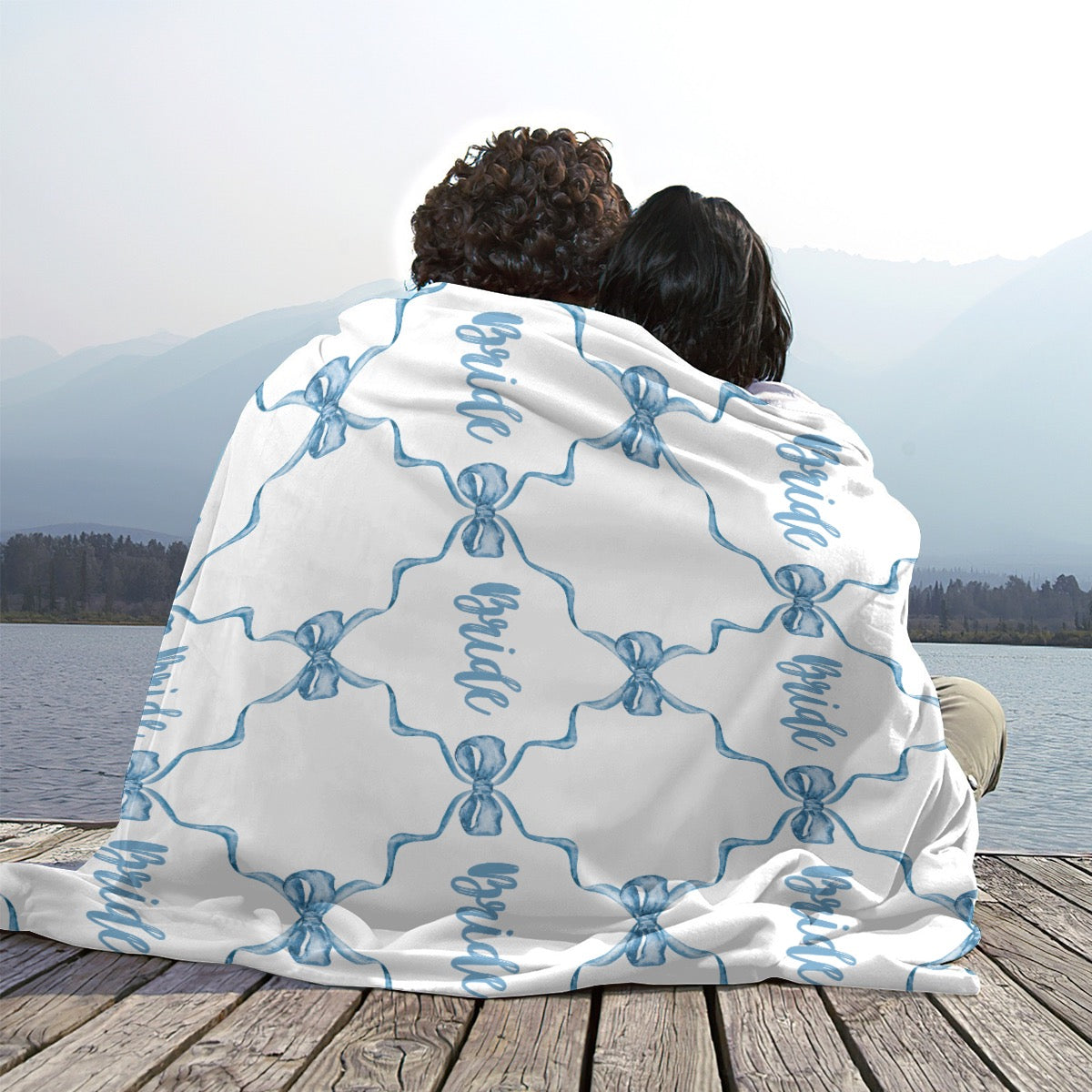 Single-Side Bow Trellis Bride Flannel Blanket