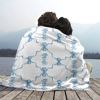 Single-Side Bow Trellis Bride Flannel Blanket