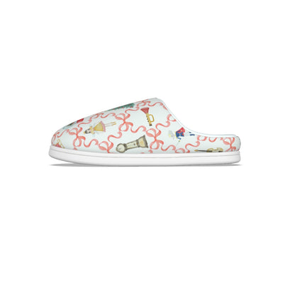 Red Bow Trellis Nutcracker Women's Plush Slippers
