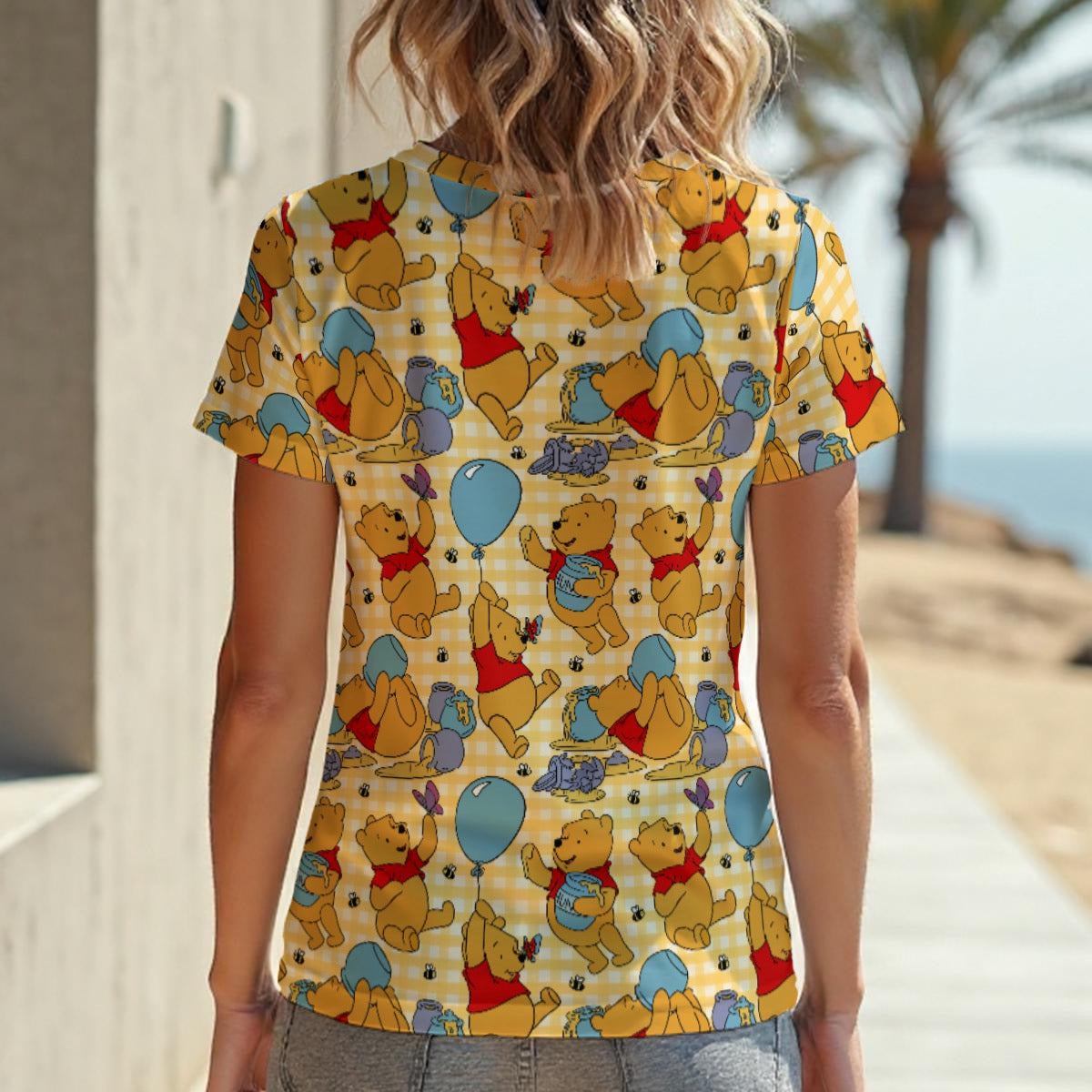 Winnie Check Women‘s V-neck T-Shirt