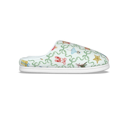 Green Bow Trellis Nutcracker Women's Plush Slippers